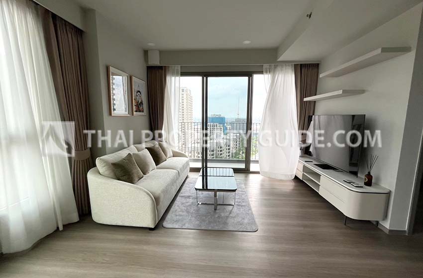 Condominium in Bangnatrad 